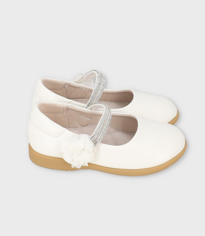 Bailarina bebé con flor