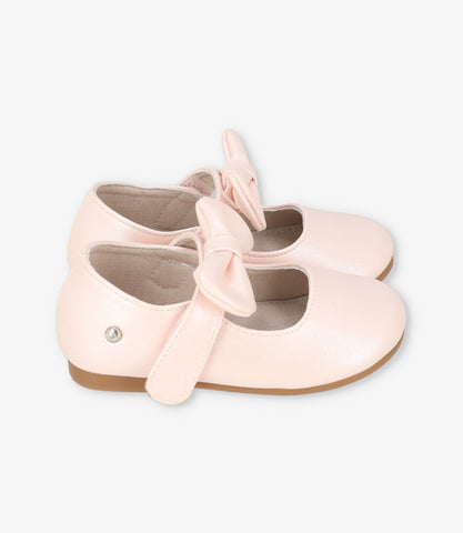 Bailarina bebé con lazo