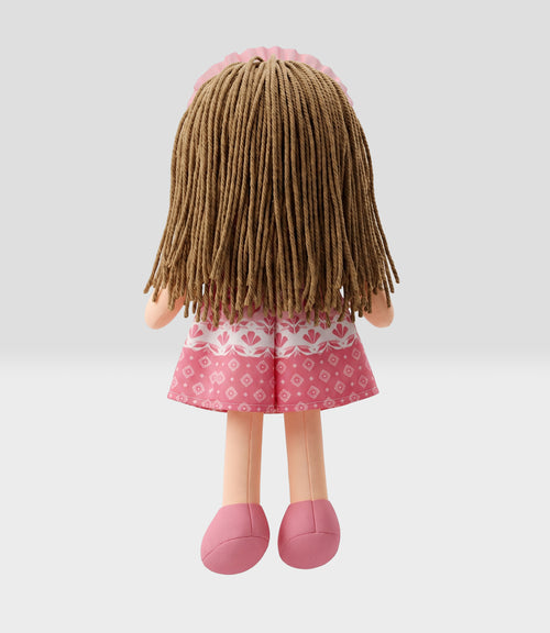 Muñeca niña con vestido boho