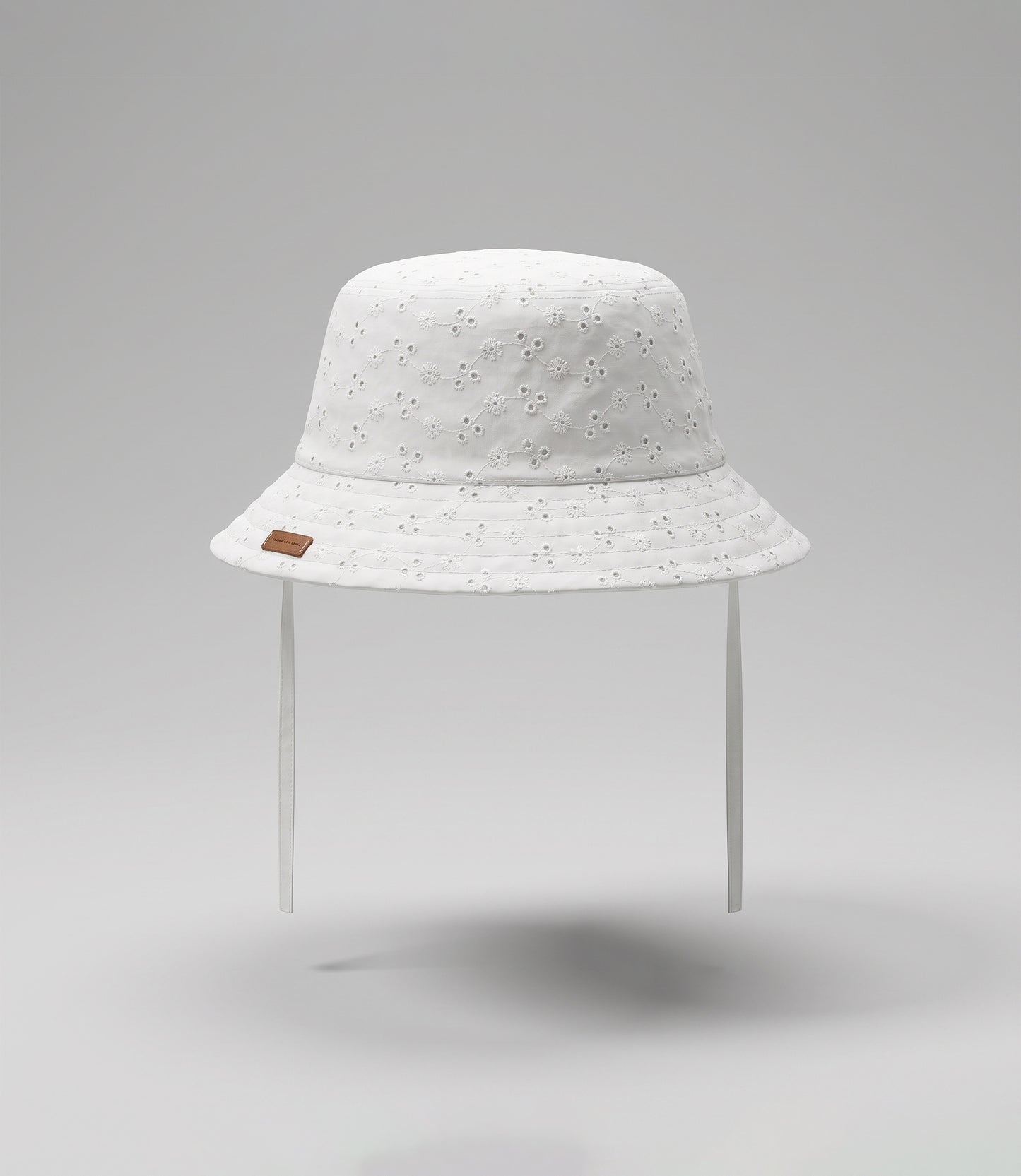 Gorro niña con flore caladas 12-18 meses / Crudo
