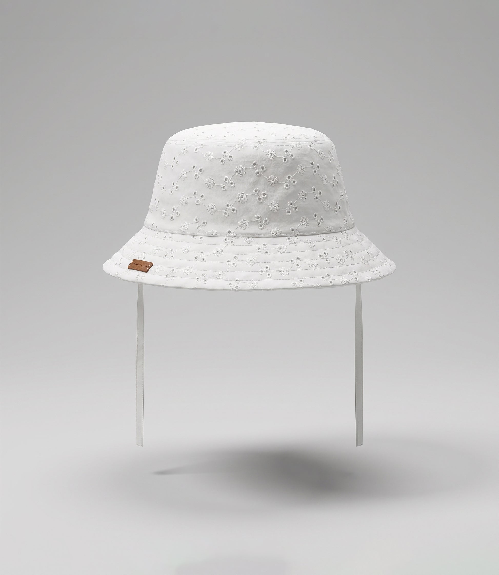Gorro niña con flore caladas 12-18 meses / Crudo