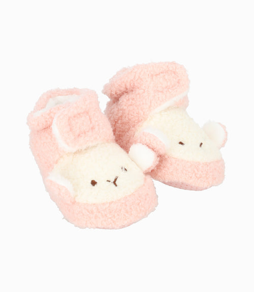 Pantuflas recién nacida de ovejita