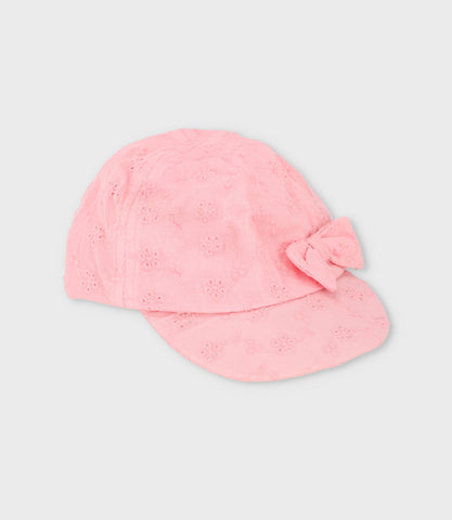 Jockey recién nacida con lazo