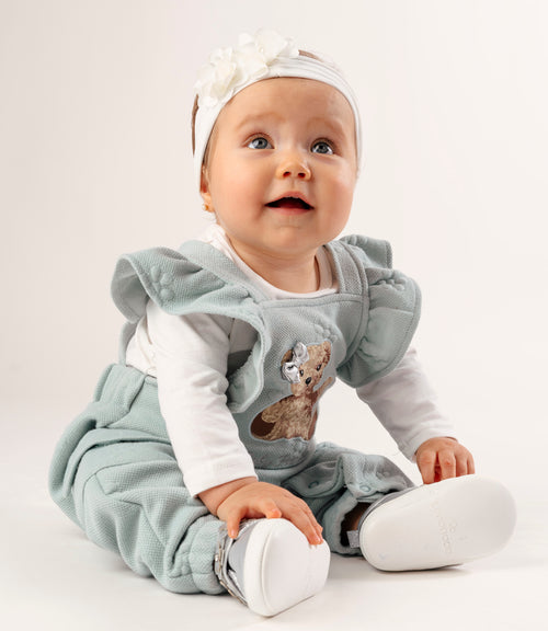 Jardinera recién nacida acolchada con oso