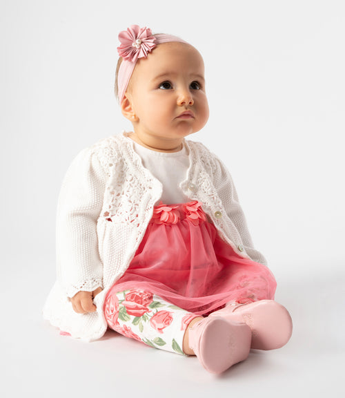 Chaleco recién nacida tejido