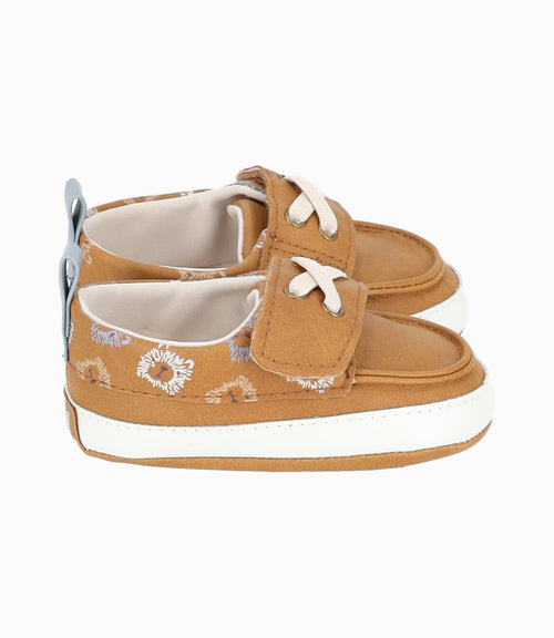 Zapato recién nacido con diseño 15 / Café