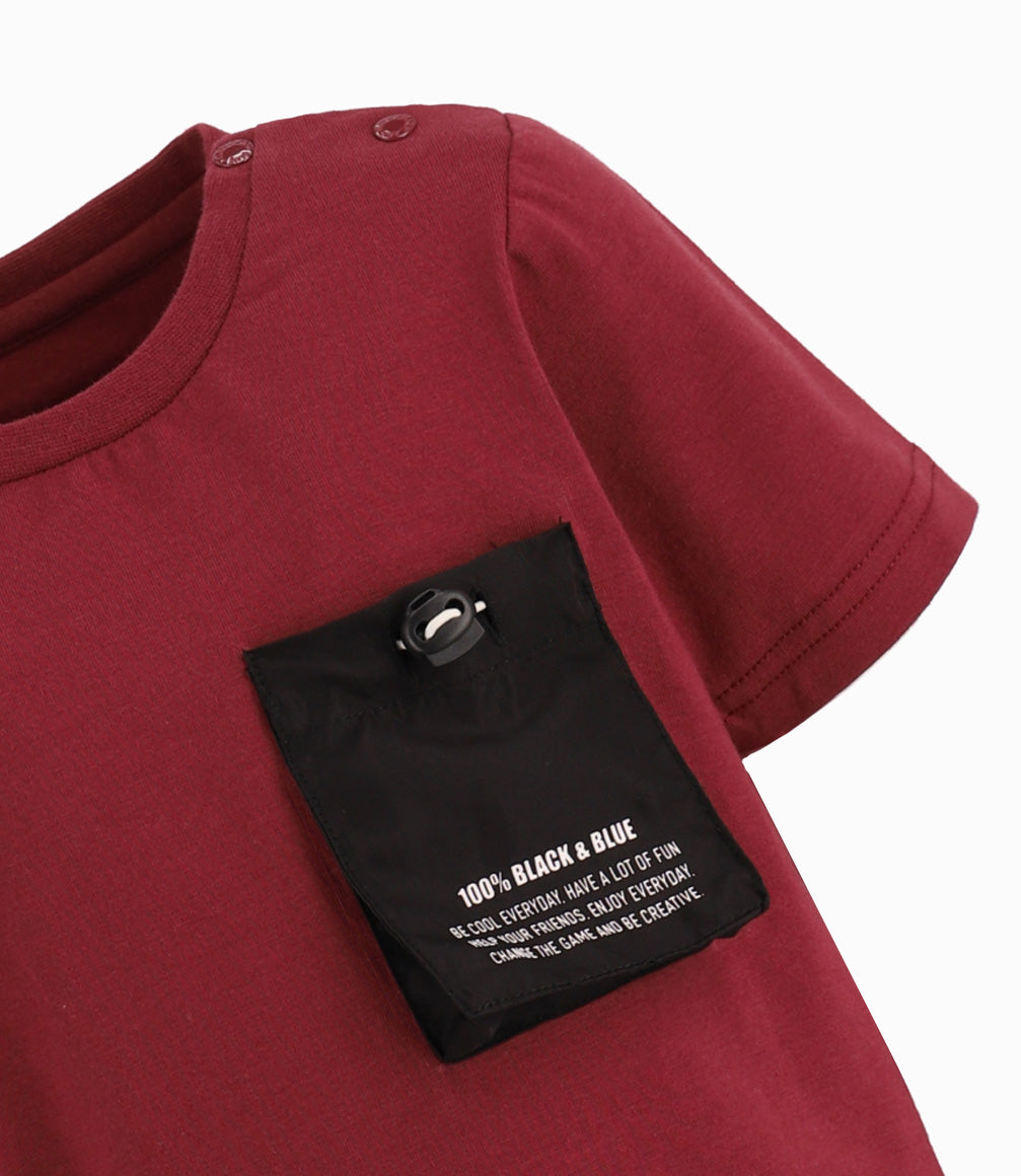 Polera Bebé Con Bolsillo de Diseño Ajustable Black and Blue Burdeo
