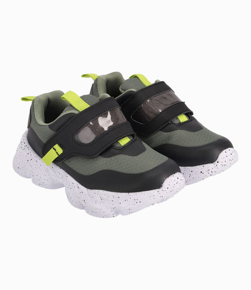 Zapatilla Con Acabado Granito Niño Verde Militar Black and Blue