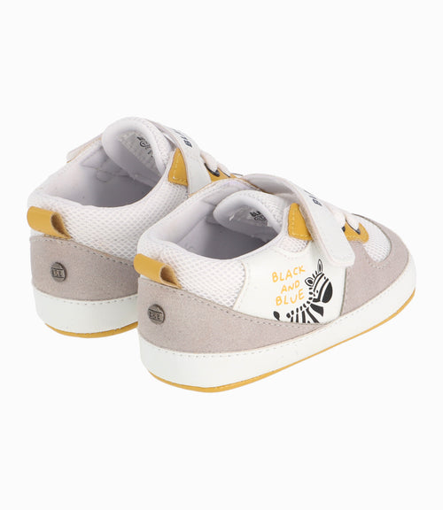 Zapatilla Con Cebra Recién Nacido Blanco