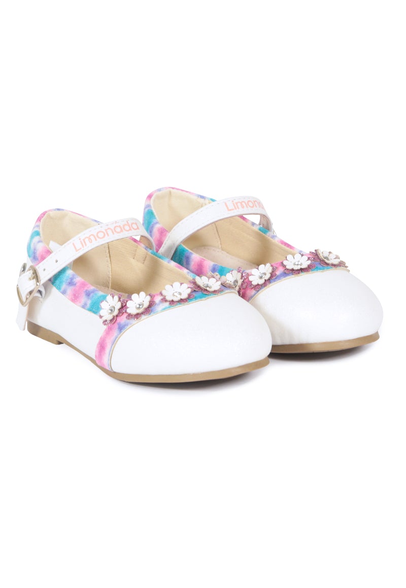 ¡Encuentra los zapatos más cómodos aquí! Bailarinas elegantes y de calidad superior para bebé. Revisa nuestro catálogo de calzado en Limonada.cl.